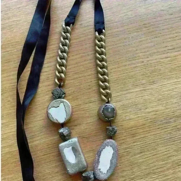 Marni necklace - Picture 2 of 3